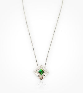 ND-003658  18KW mirror cut green tourmaline =1.36cts and 32diamonds=0.16cts necklace