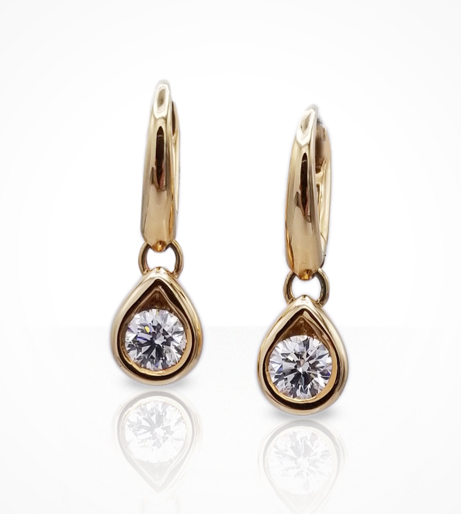 ER00544-18KP diamond short drop earrings, 2 diamonds=0.80cts g, si. SOLD