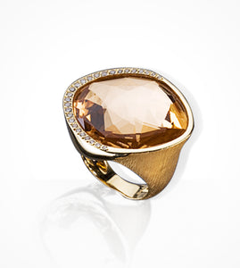 RG00031 18K Yellow gold, rock crystal on rose gold and diamond ring